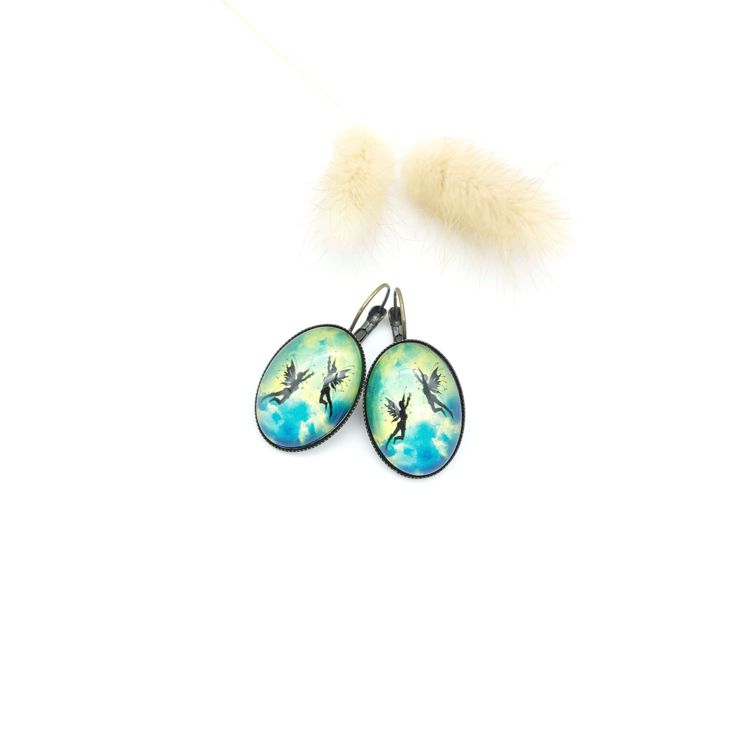 Boucles Oreilles Dormeuses Ovales Cabochon Bronze Fees Anges Ciel Boucles Oreilles Dormeuses Ovales Cabochon Bronze Fees Anges Ciel