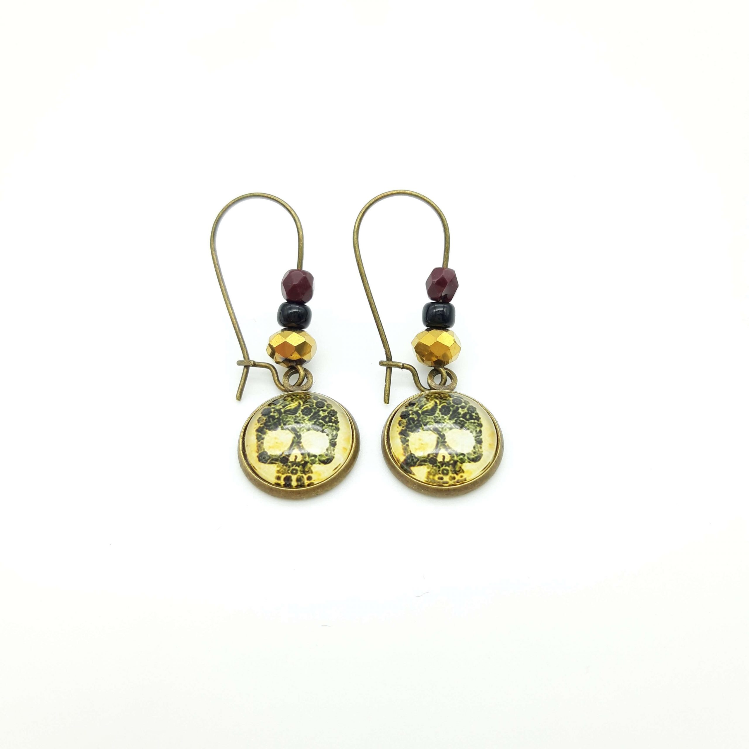 Boucles Oreilles Pdt Perlees Tete De Mort Fleurie2 Boucles Oreilles Pdt Perlees Tete De Mort Fleurie2