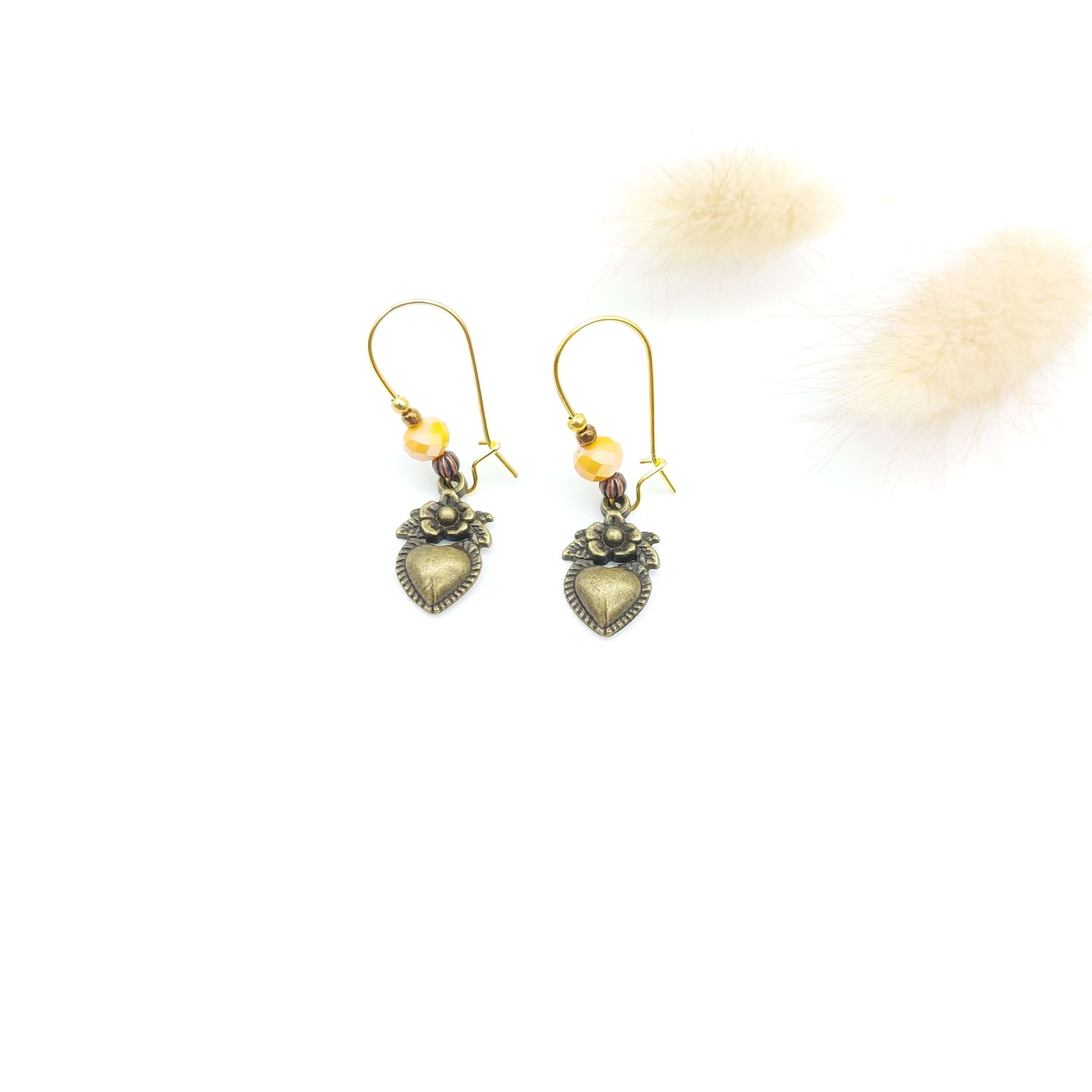 Boucles Oreilles Breloques Pendantes Perlees Bronze Coeur Amour Fleuri Et Dore Boucles Oreilles Breloques Pendantes Perlees Bronze Coeur Amour Fleuri Et Dore