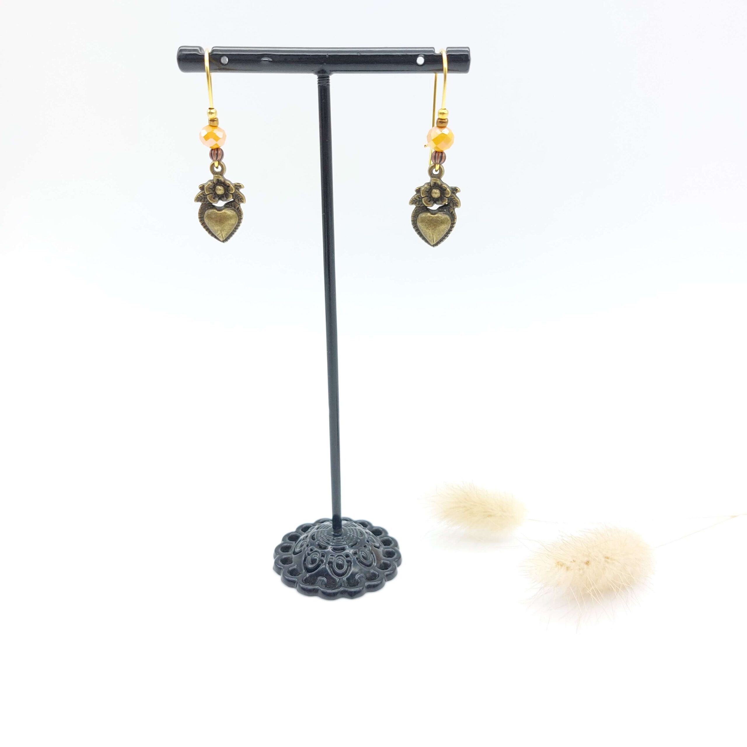 Boucles Oreilles Breloques Pendantes Perlees Bronze Coeur Amour Fleuri Et Dore1 Boucles Oreilles Breloques Pendantes Perlees Bronze Coeur Amour Fleuri Et Dore1
